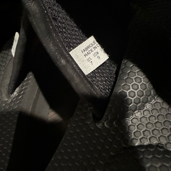 SOLD - Lanvin Fringe Sandal - Picture 5 of 6